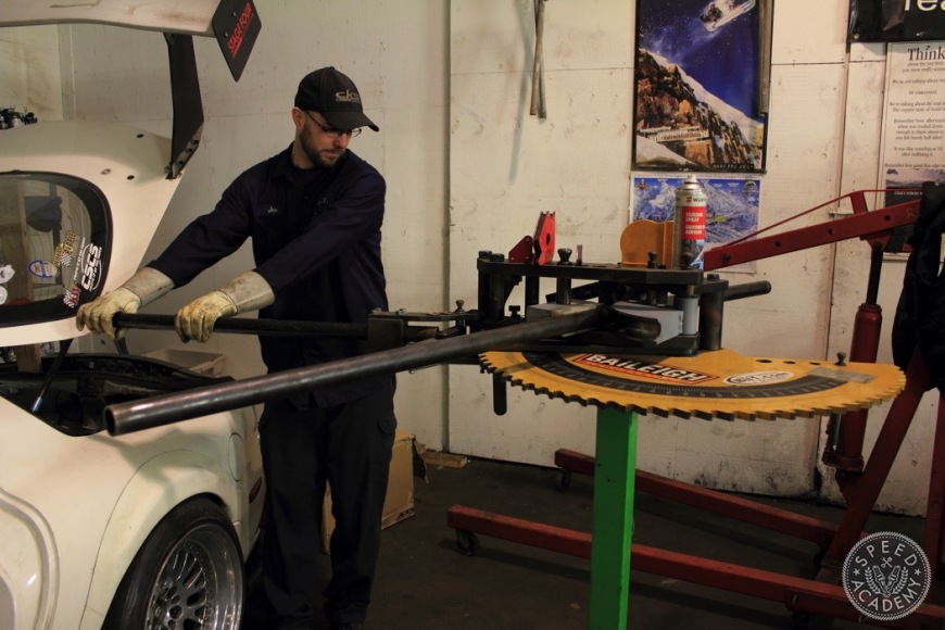 Project Rotary Race Mule Building a Roll Cage Speed Academy