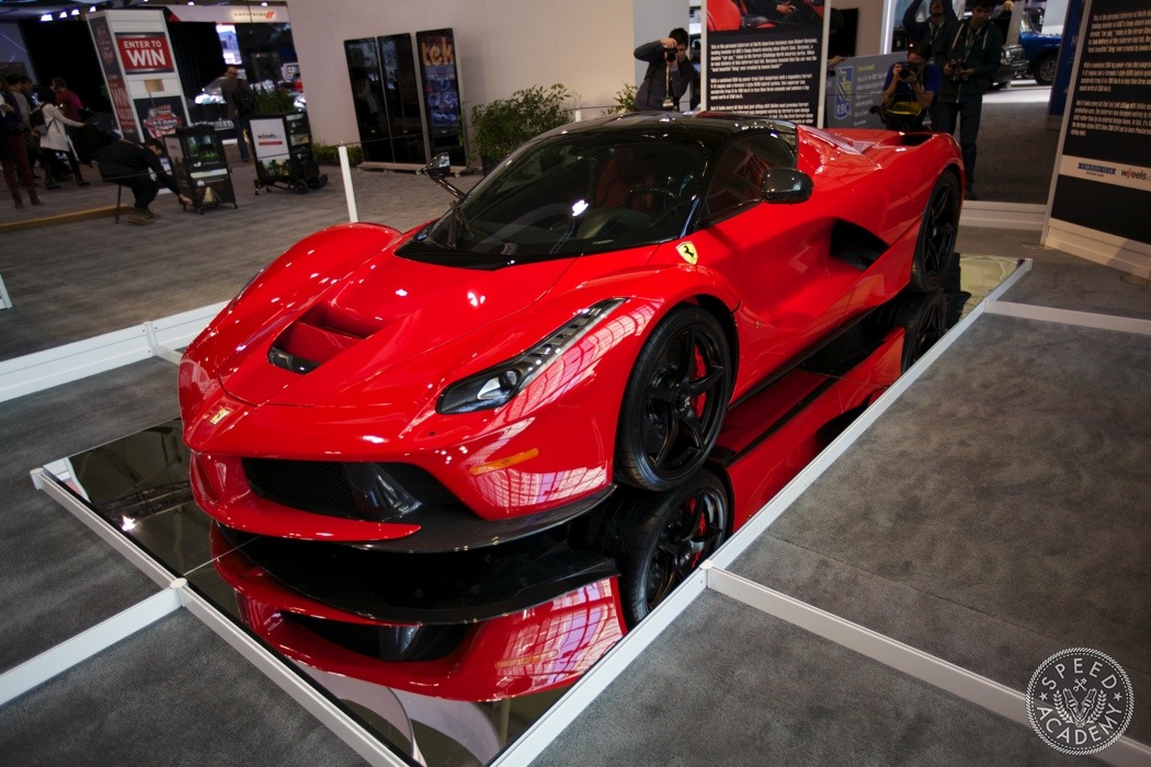 Ferrari-Laferrari-hypercar-supercar-004