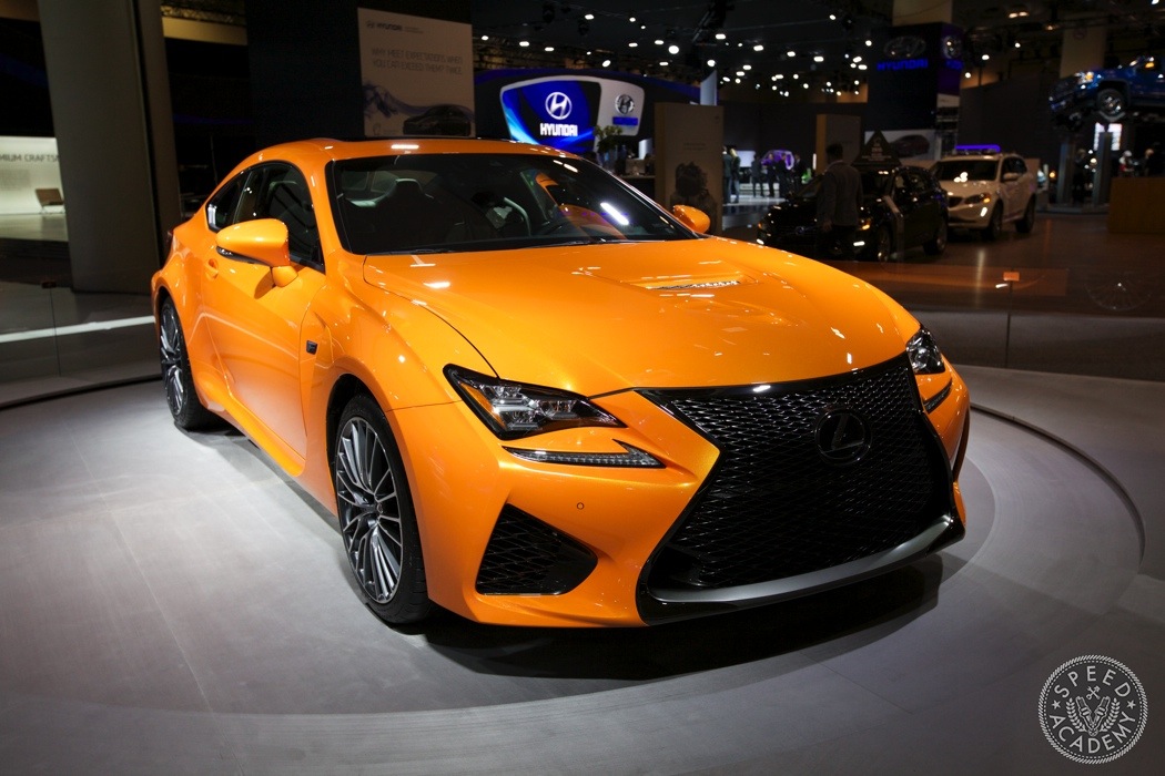 Lexus-RCF-v8-orange-012