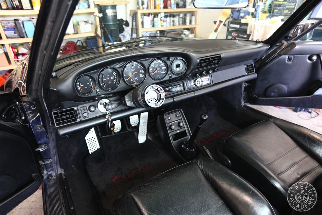 porsche-911-930-wevo-shifter-install-095