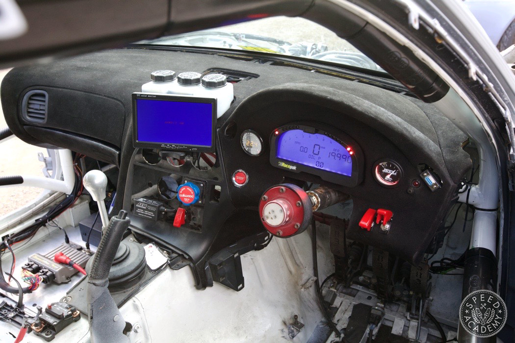 Mazda-RX7-Racepak-Haltech-01